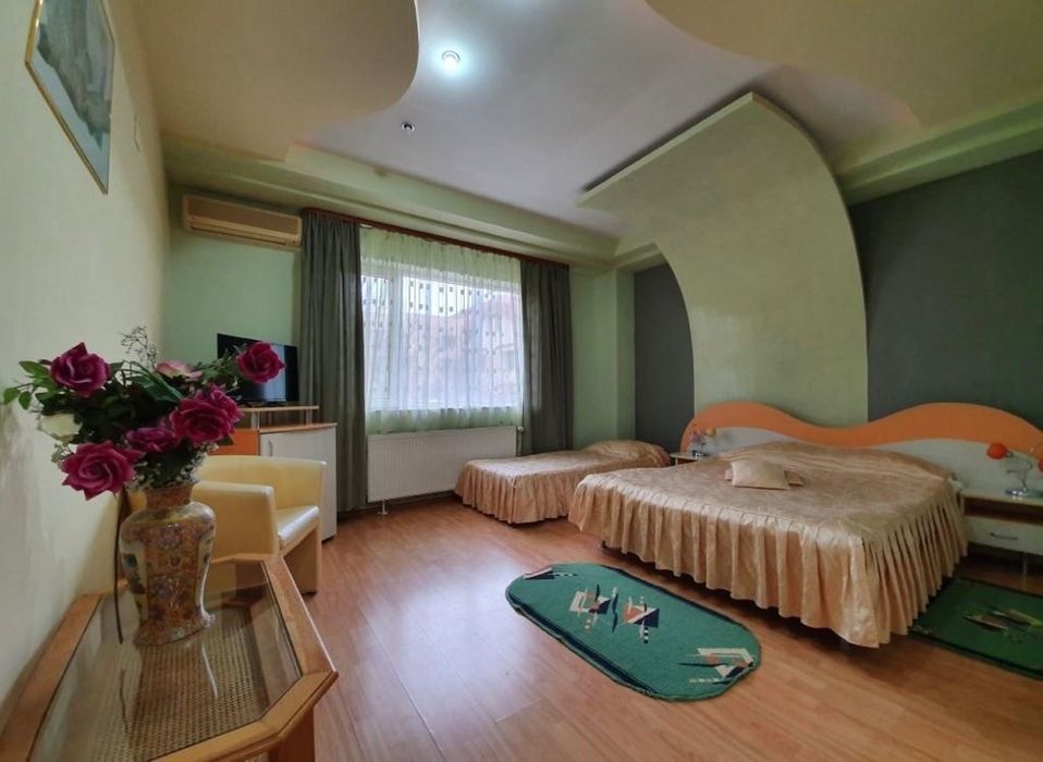 Cazare muncitori, închiriere vila evenimente Eforie Nord