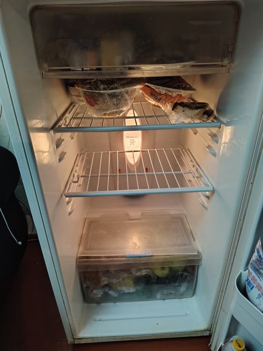 Продам холодильник, работает отлично