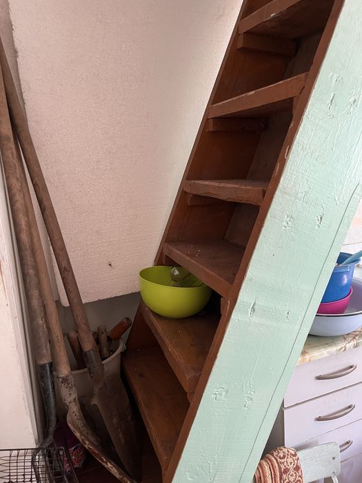 Продам дачу (НЕ В ГОРОДЕ)