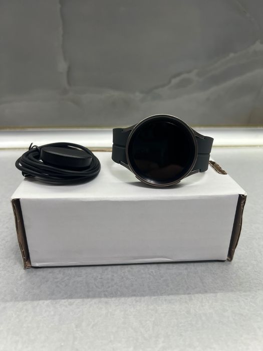 Часовник Samsung Galaxy Watch 5 series