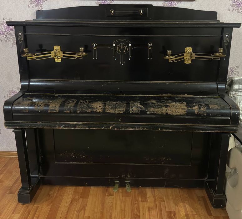 Пианино Gustav Fiedler Liepzig
