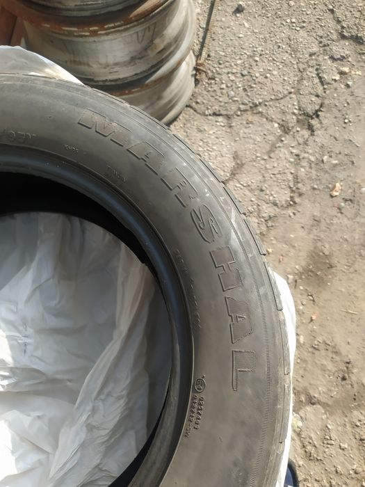 Продам шины R -16