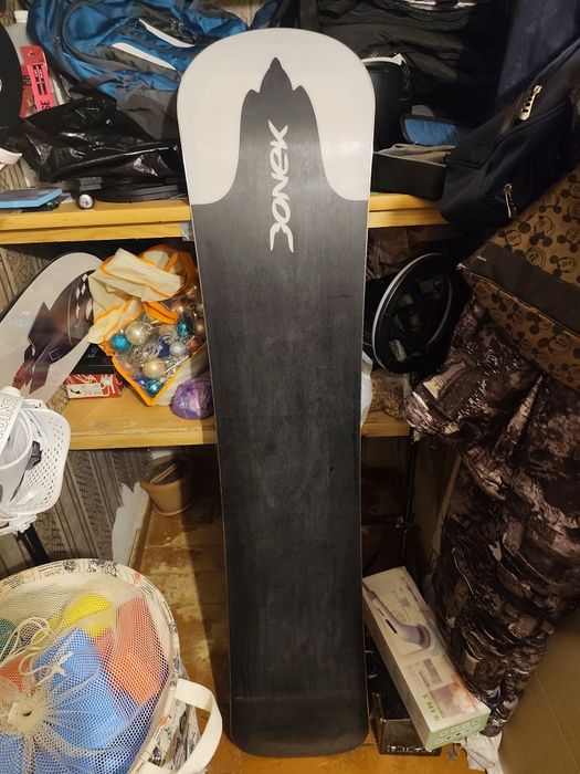 Кастомный сноуборд DONEK