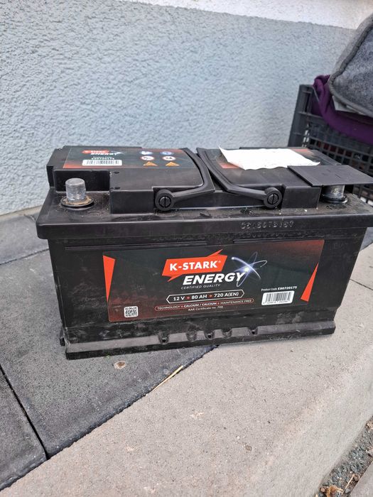 Acumulator auto 12V 80Ah