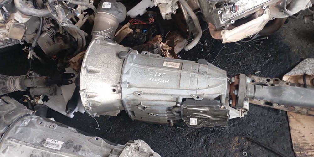 Продавам скоростна кутия МЕРЦЕДЕС C205 2014/18 бензин 2,0 146 КС