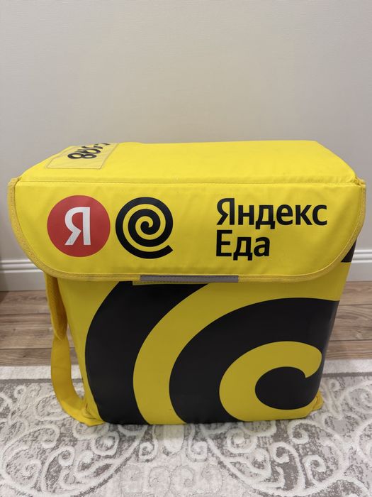 Термосумка Яндекс Еда для доставки