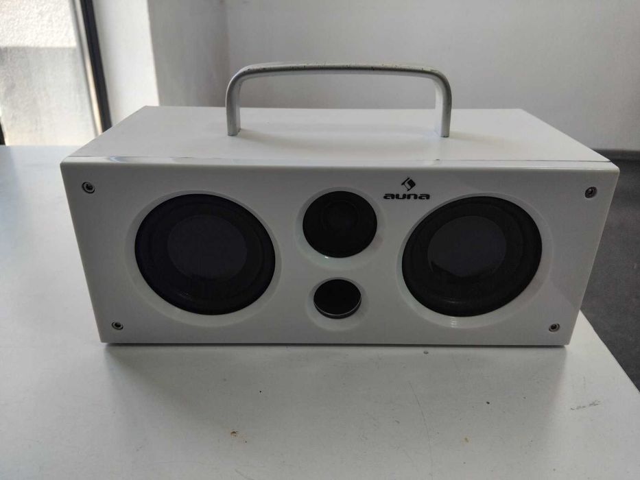 Продавам мини bluetooth колонка 2х5W