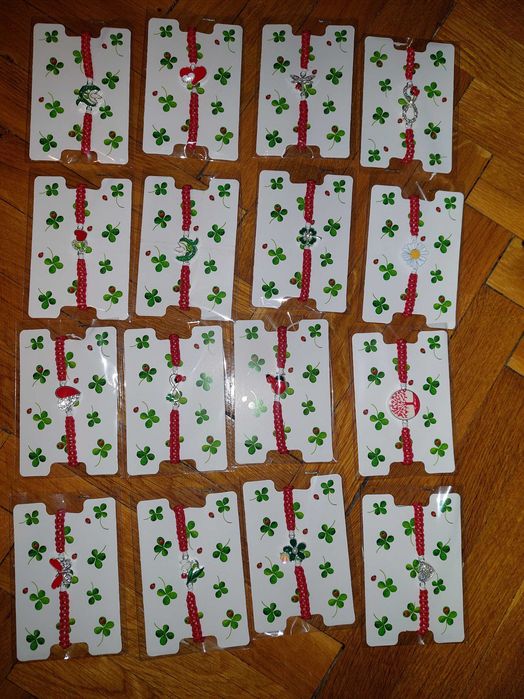 Ръчно изработени мартеници с  бродерия