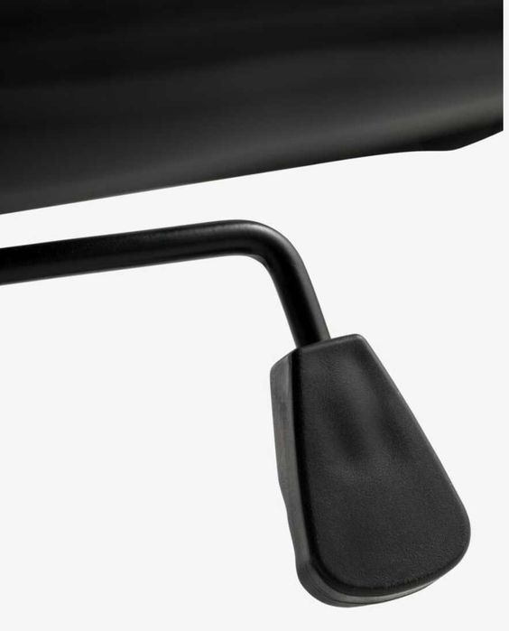 Scaun Birou negru REDUS de la 1000 la 650 de ron