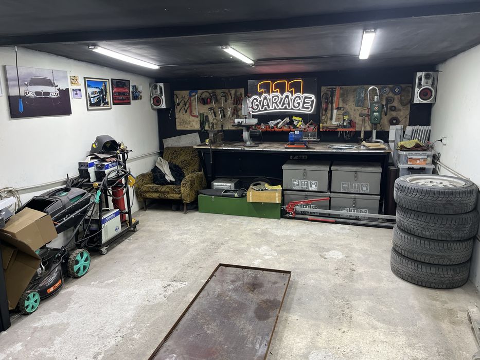 Гараж мастерская