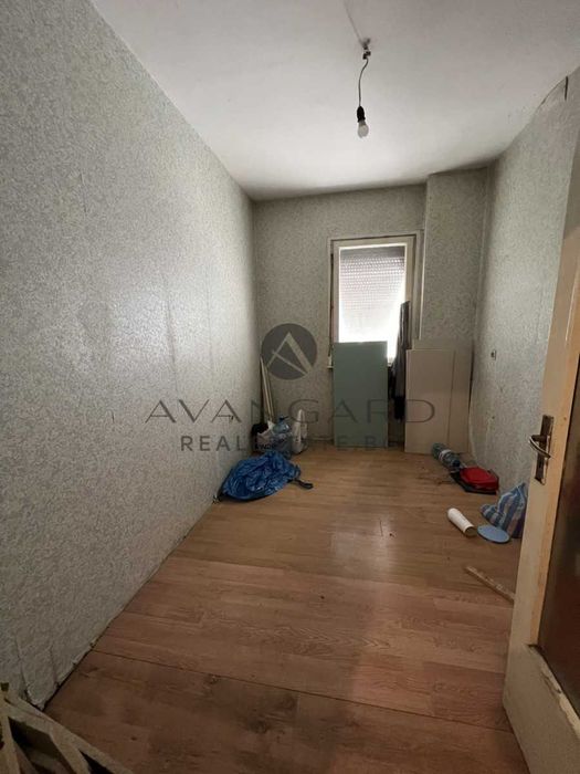 Продава се Тристаен апартамент в Пловдив, Кючук Париж - 69 кв.м за 1377 €/кв.м - Снимка #4