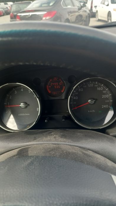 Nissan Qashqai 1.6, газ/бензин, 115 к.с. Като нова! Гаражна!