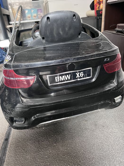 Masinuta bmw x6 copii