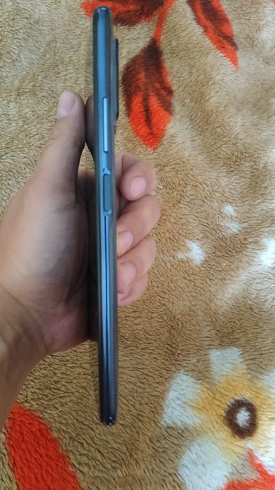 Infinix note 10 pro в идеале.