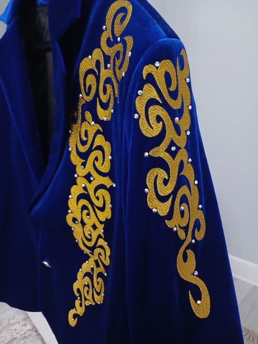 Дара национальный пиджак