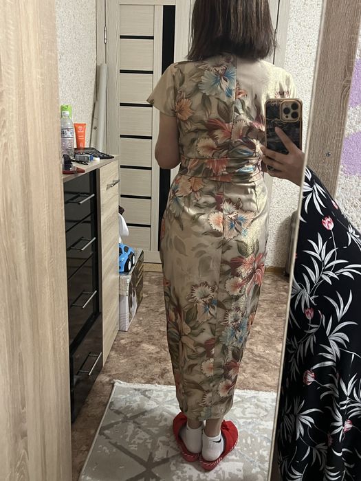 Продам недорого отличные платья