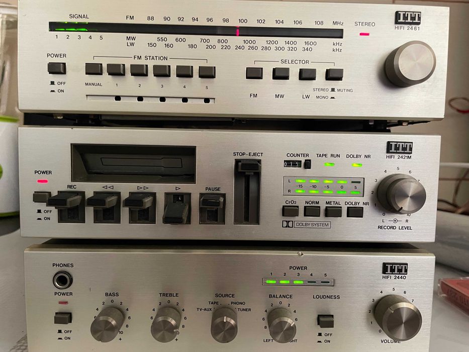 sistem audio midi ITT  2440 -tuner ,deck,amplificator