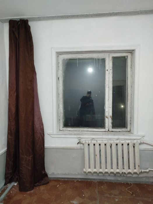 Продаётся квартира 2/5/5 рисовый базар