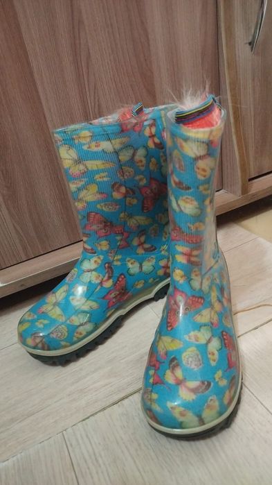 Детские резиновые сапоги