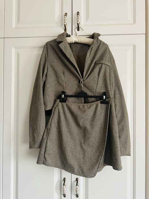 Costum masura M , stil Massimo Dutti , Nou , sacou cu fusta pantalon