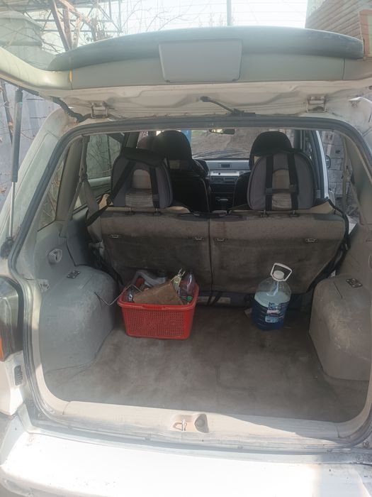 Продам Mitsubishi space runner