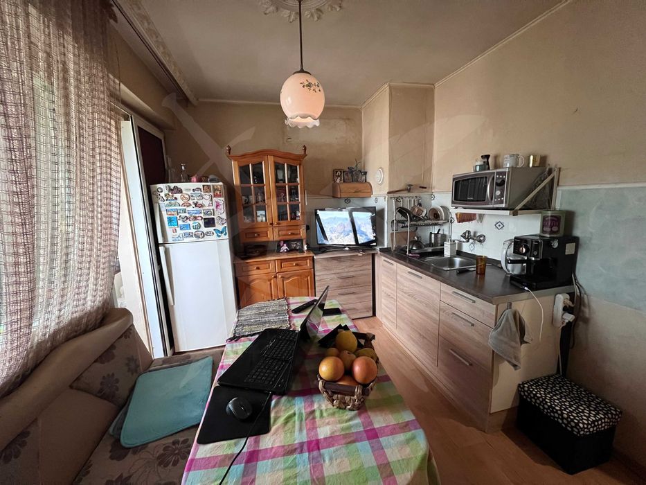 Продава се Тристаен апартамент в Бургас, Славейков - 61 кв.м за 1853 €/кв.м - Снимка #6