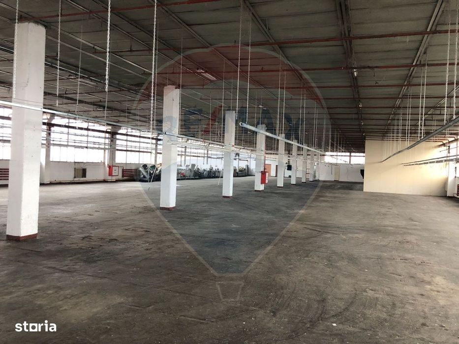 Hala 400 m productie - depozitare  – Lift 3t, Acces TIR, zona Aeroport