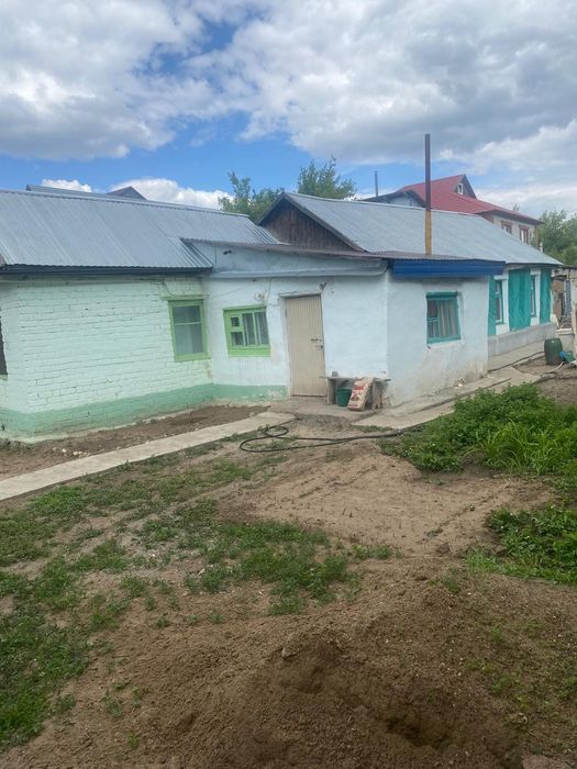 Продам дом в хорошем районе