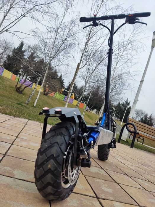 Scuter ELECTRIC MINI citycoco GRAFiTY trotineta electrica cu doua motoare !!! 2000w
