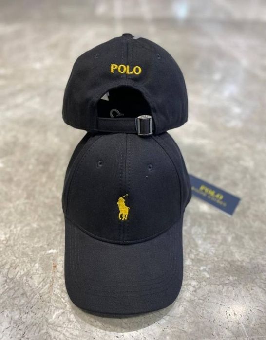 Страхотни шапки с козирка един размер