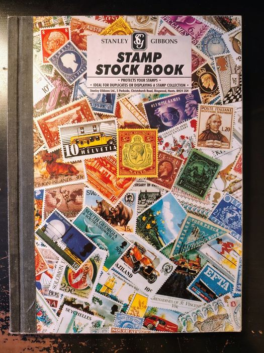 Албум SG A4 с 450 чисти марки (MNH) Сан Марино, Люксембург, Лихтенщайн