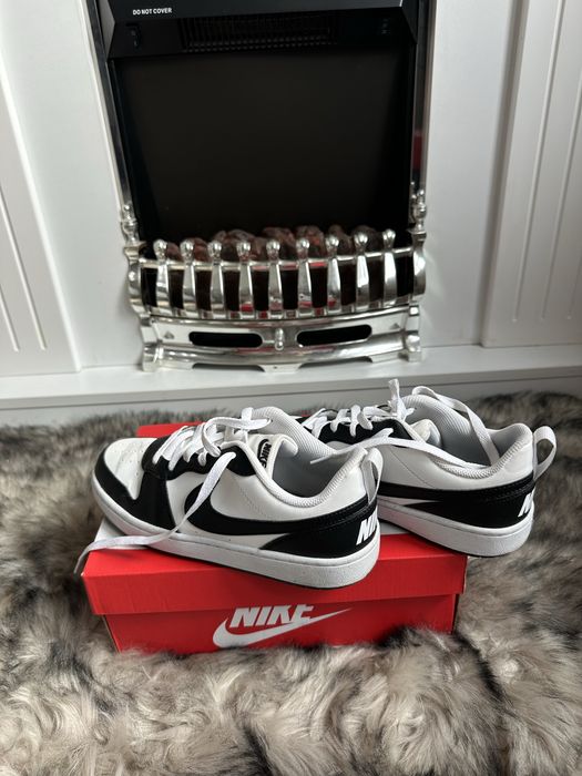 Обувки, като нови, Nike, Botticelli