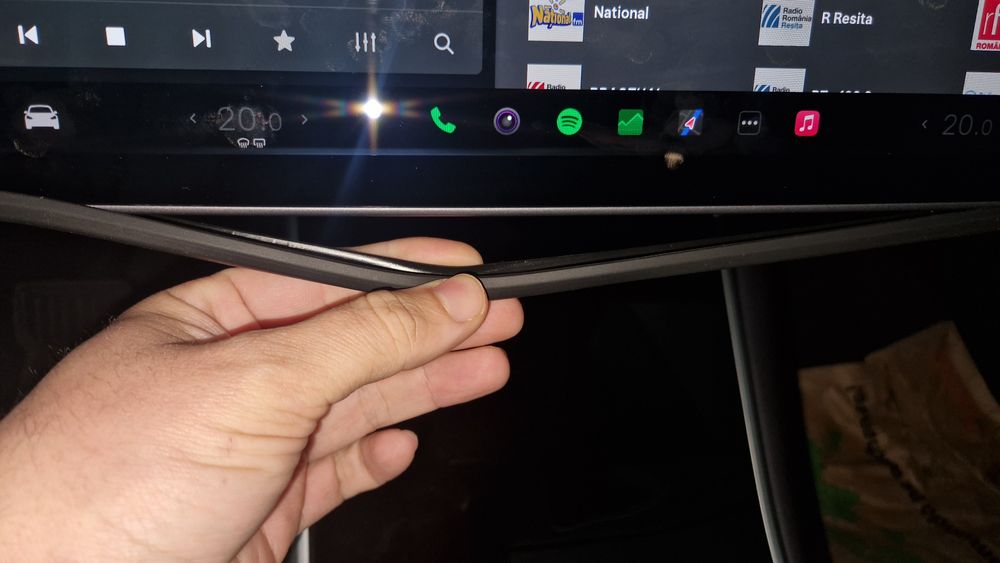 Protectie din silicon pentru Display Tesla Model 3 Y