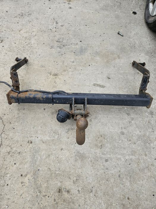 Cui remorca Renault Laguna 2