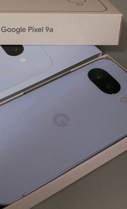 google pixel 9a + 3 huse