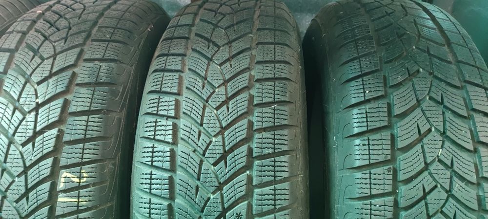 Зимни гуми 215 65 17 Goodyear 4бр, Continental 6бр