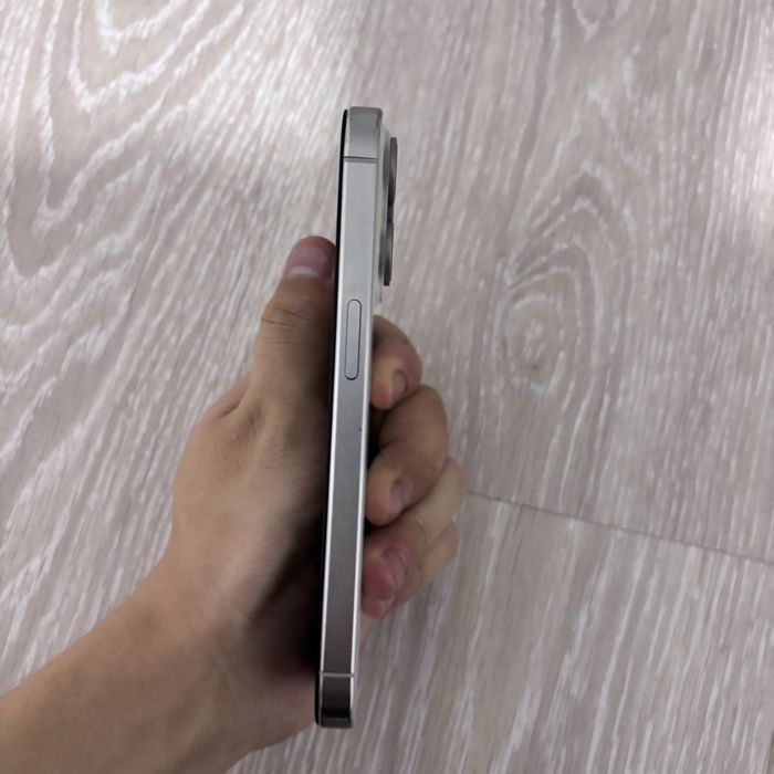 Phone 15pro срочно продаю