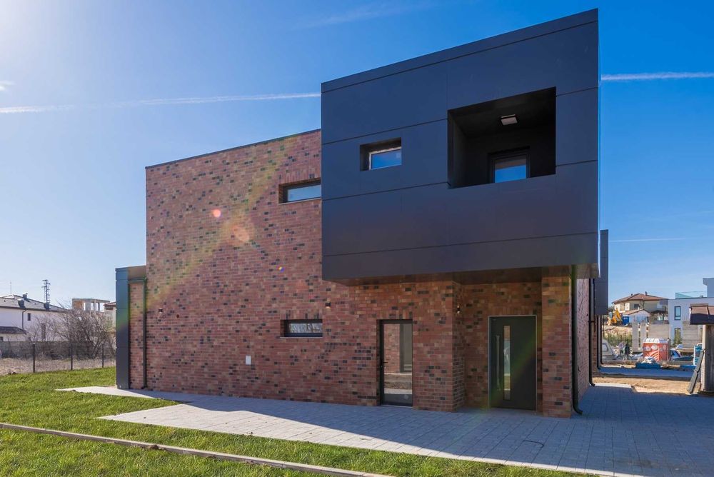 Продава се Къща в Варна, м-т Траката - 223 кв.м за 1020 €/кв.м - Снимка #4