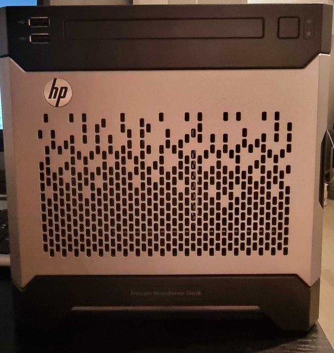 HP ProLiant MicroServer Gen8