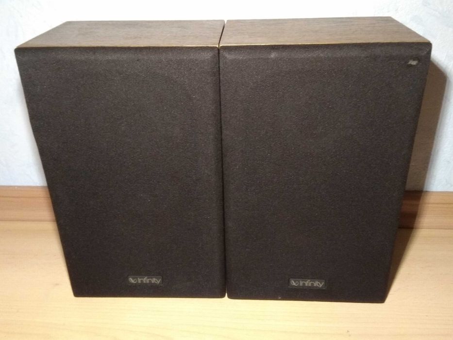 Колекционерски колони Infinity RS-11