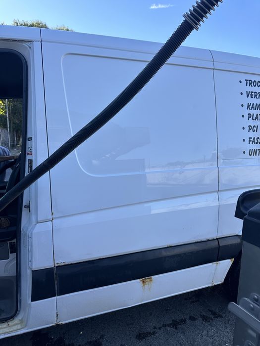 Vand mercedes sprinter motor 2.2.   130 cp.  An fab 2007  nr tel 0742775791