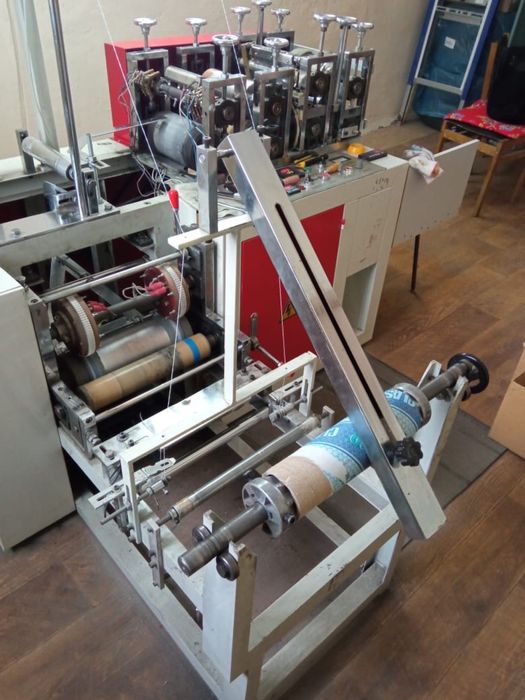 Продам станок для производства бахил