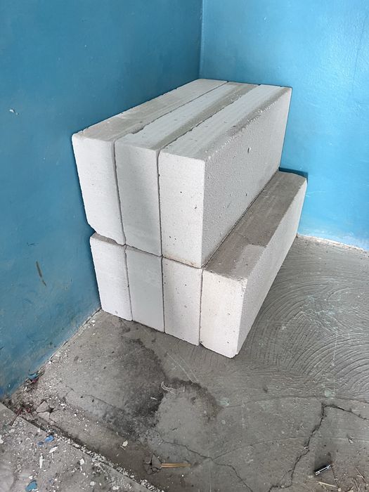 Газоблок кирпич 7 штук