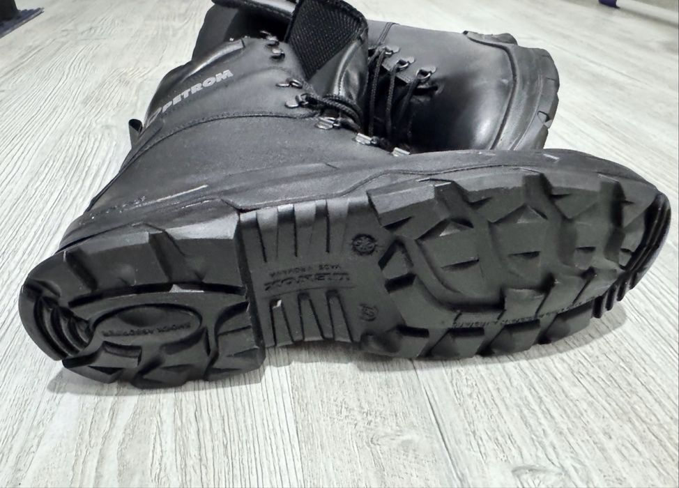 Încălțăminte de securitate Lenox Petrom mărimea 42