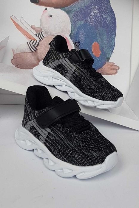 adidas  sport unisex marimea nr 30