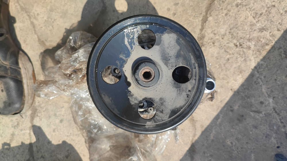 Дросел Динамо Стартер Компресор Mercedes W219 CLS500 E500 S500