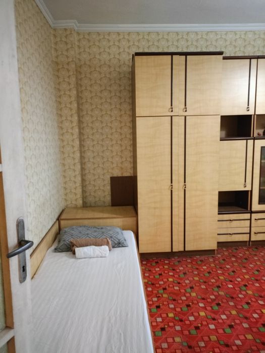 Дава се под наем Едностаен апартамент в Бургас, Лазур - 50 кв.м за 278.97 € - Снимка #1