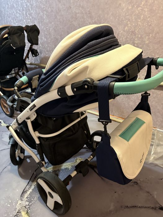Коляска Corello в хорошем состоянии