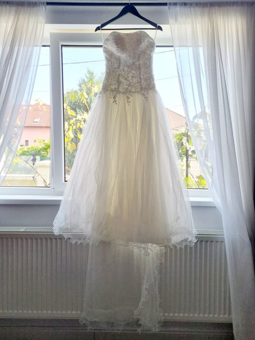 Rochie mireasa de vânzare S