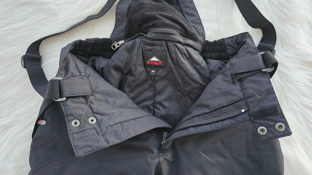 Ски екип Crane и Мс Кinley размер S-М